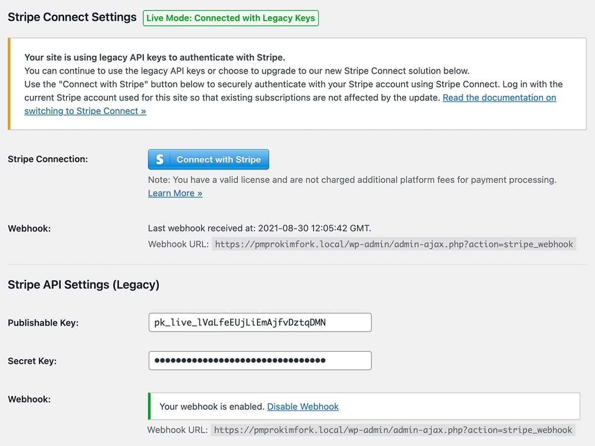 Screenshot of the Payment Settings page with legacy Stripe API Keys, not using Stripe Connect