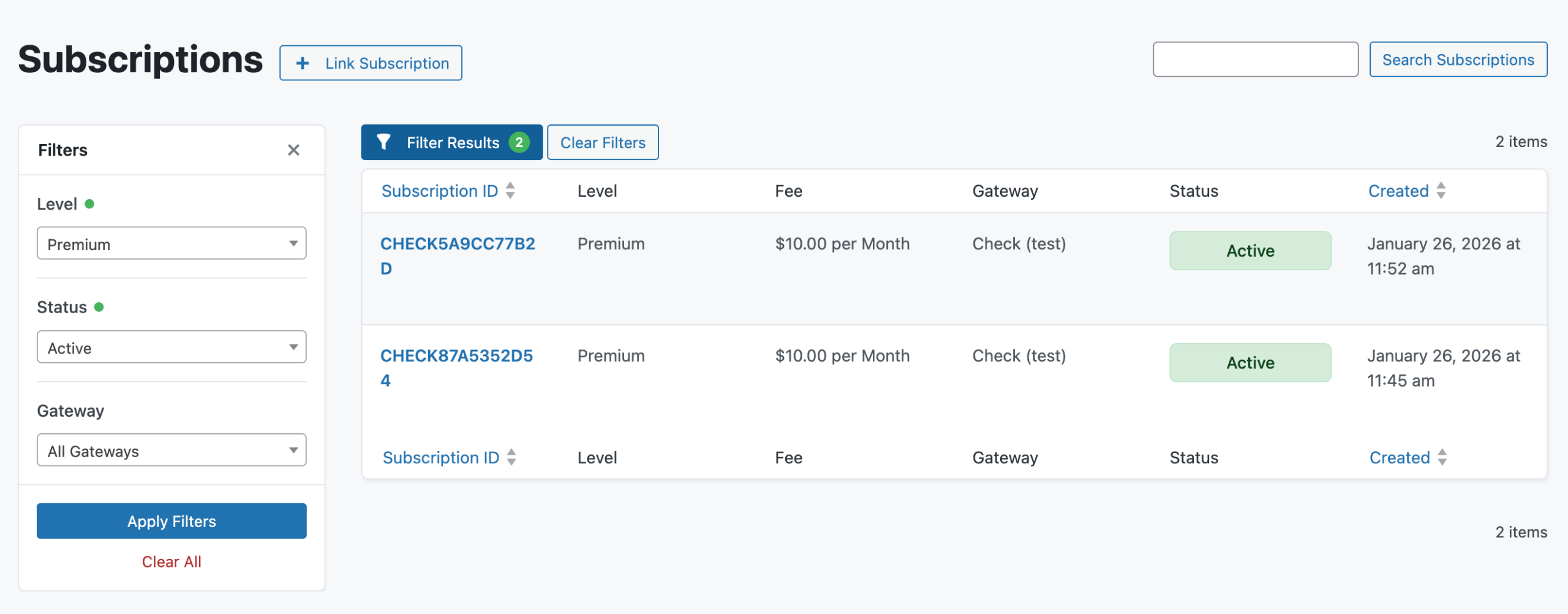 Screenshot of the subscriptions admin page with the filter sidebar open to filter by Level, Status (Active, Cancelled, Sync Error), and Gateway.
